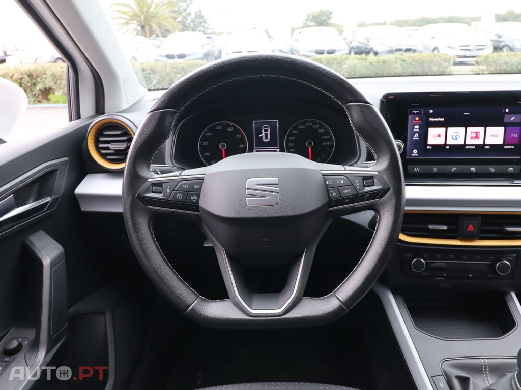 SEAT Arona 1.0 TSI Style — fotografia 12
