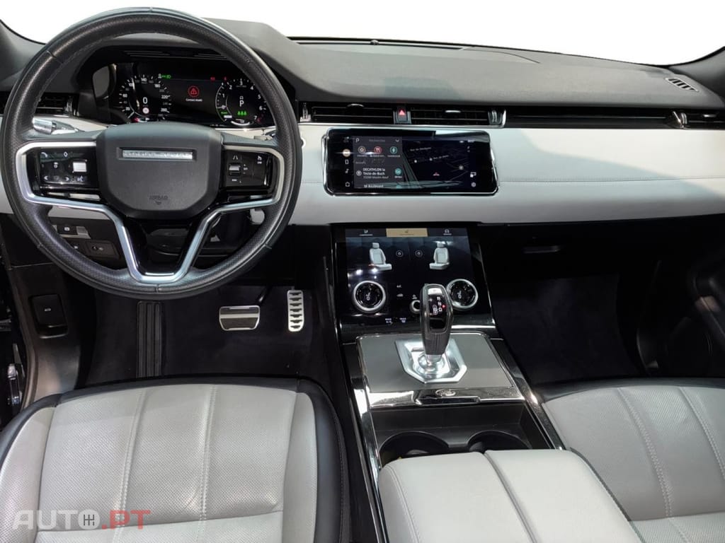 Land Rover Evoque P300e R-Dynamic S