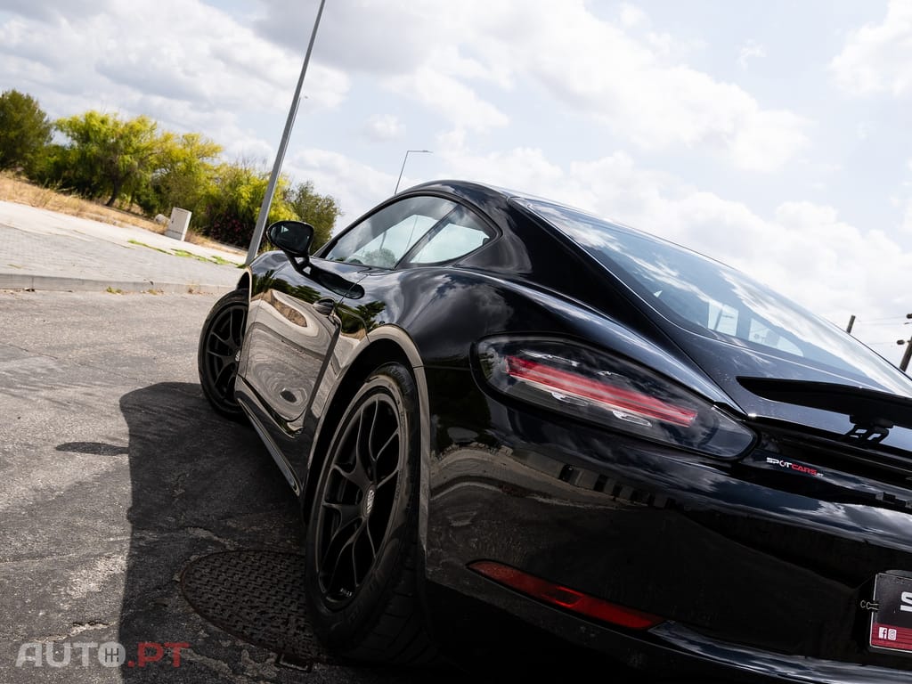Porsche 718 2.0 T PDK