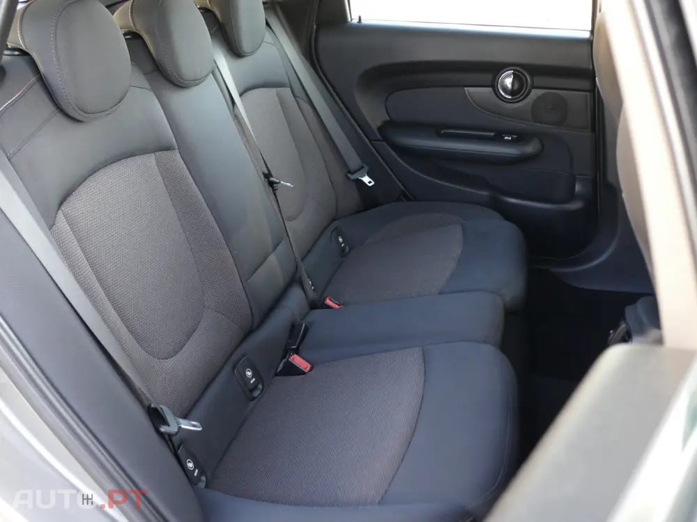MINI Clubman One D