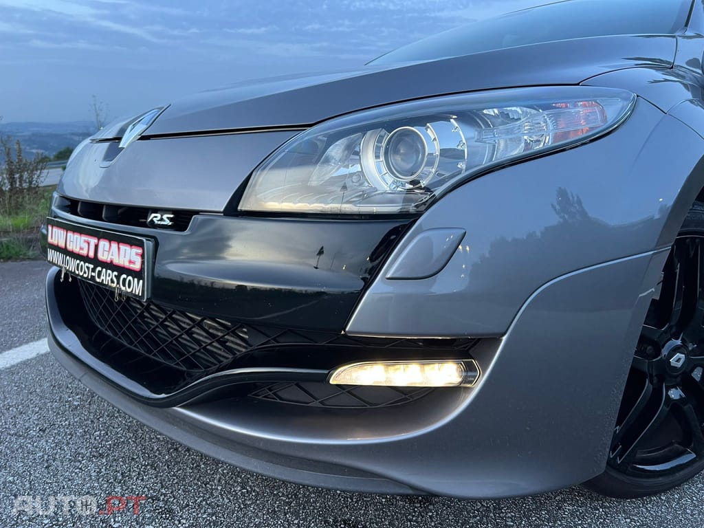 Renault Mégane Coupe 2.0 T 16V RS
