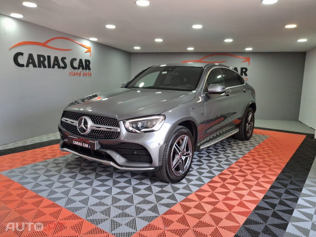 Mercedes-Benz GLC 300 de Coupe 4Matic 9G-TRONIC AMG Line