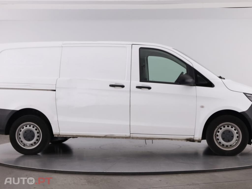 Mercedes-Benz Vito 110 CDi/32 - IVA Dedutível