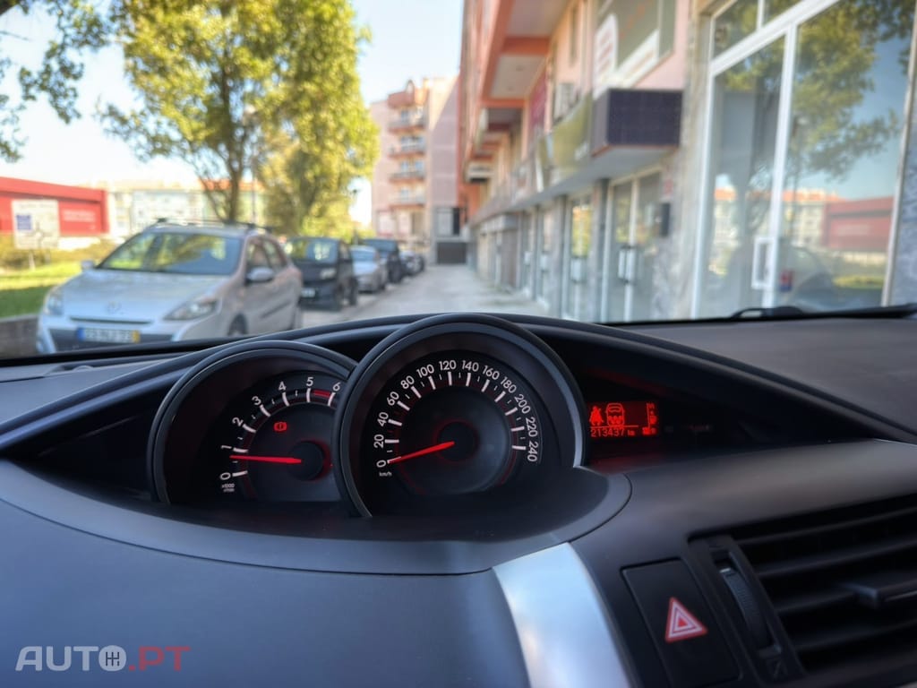 Toyota Verso 2.0 D-4D Exclusive+GPS