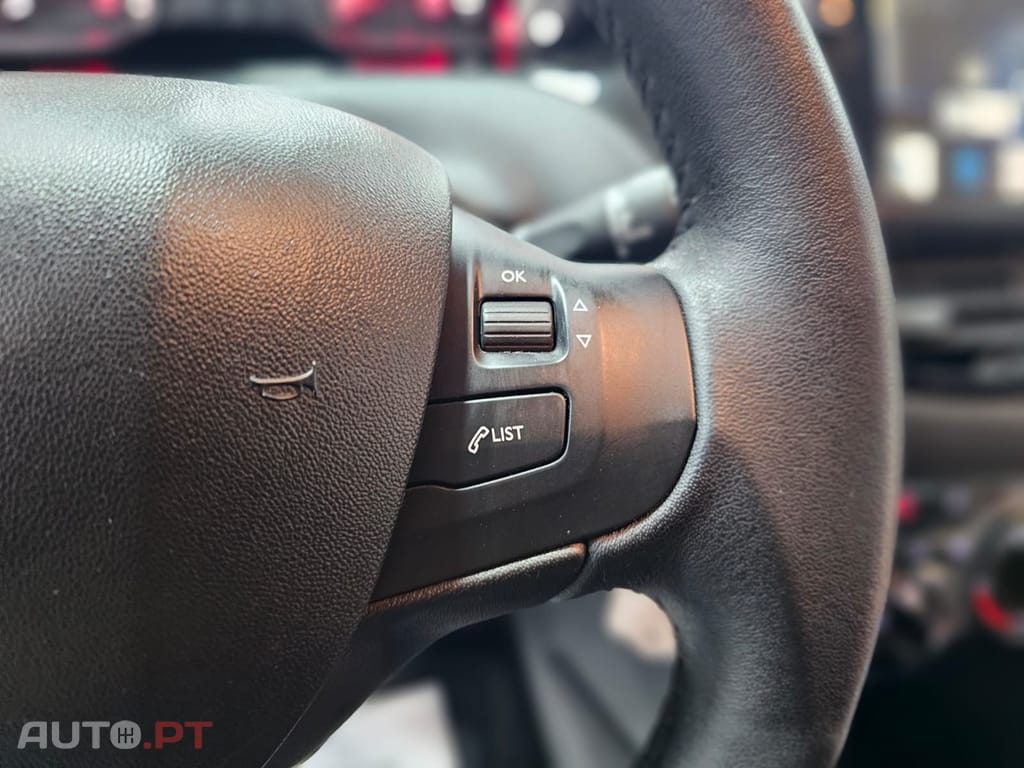 Peugeot 208 1.4 HDi Access