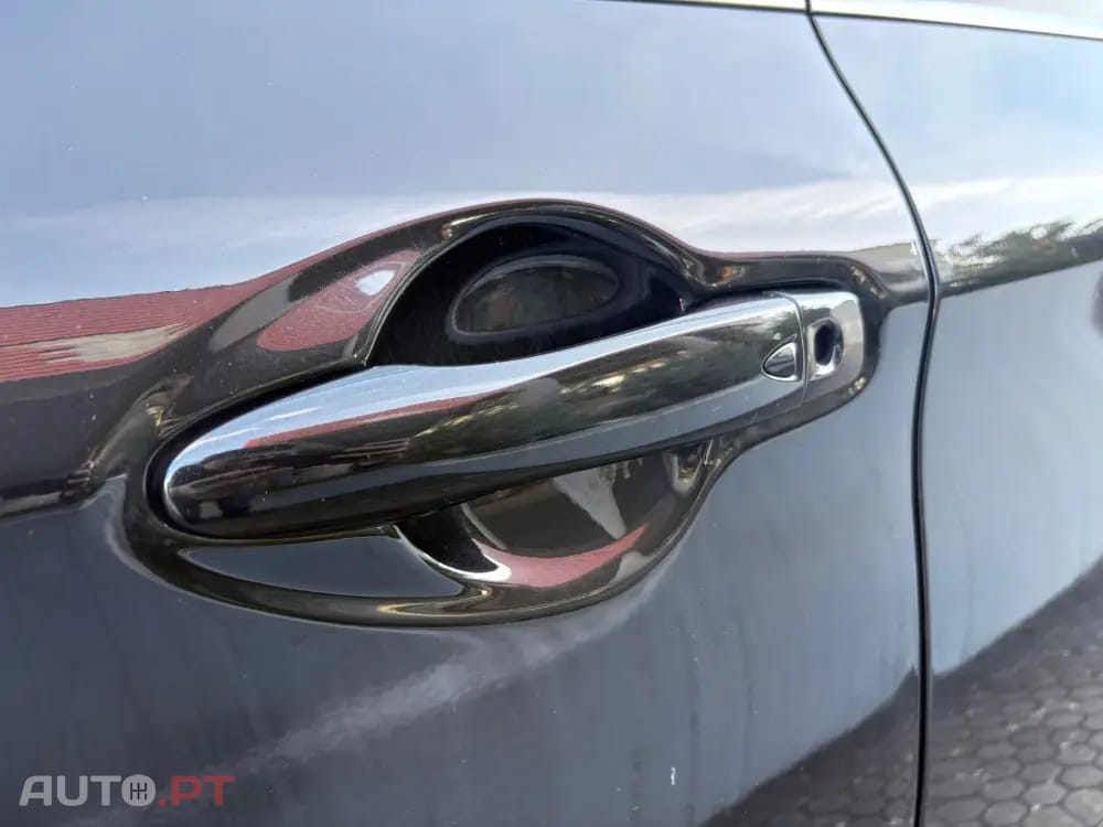 Nissan Qashqai 1.2 DIG-T N-Connecta 18