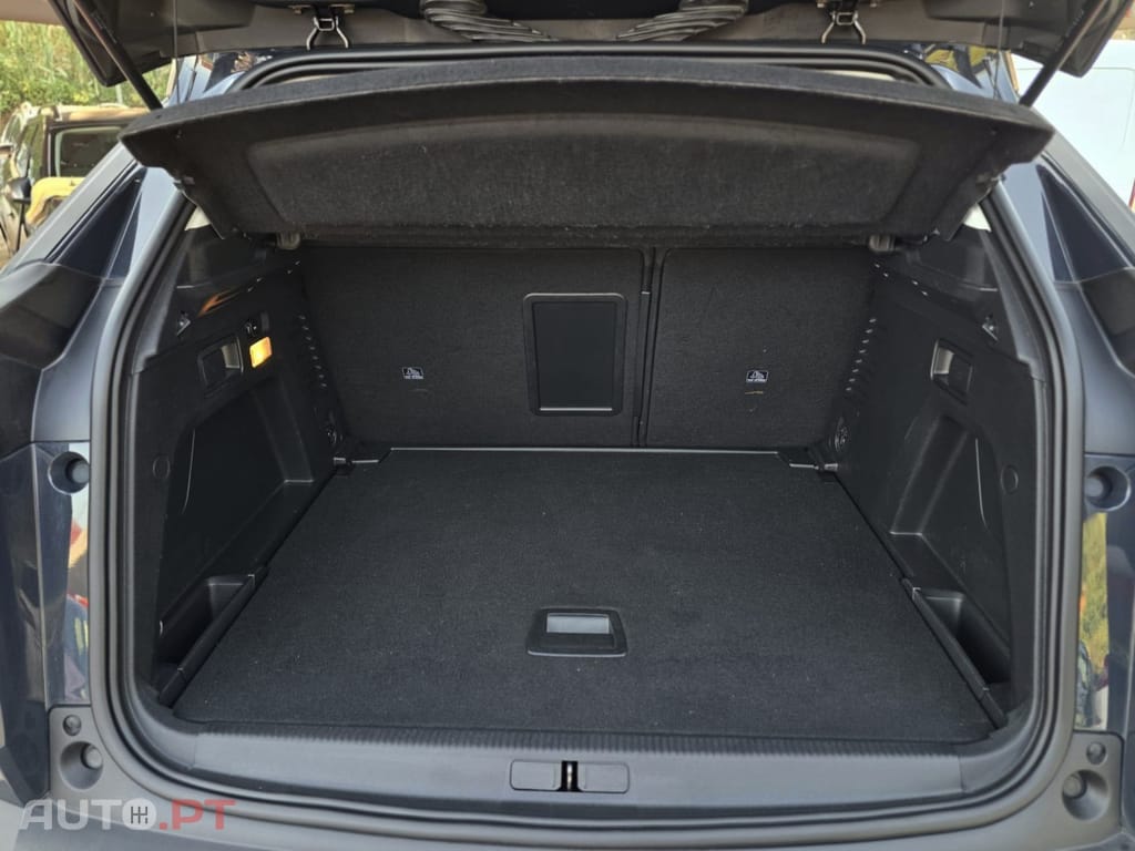 Peugeot 3008 1.5 BlueHDi Style