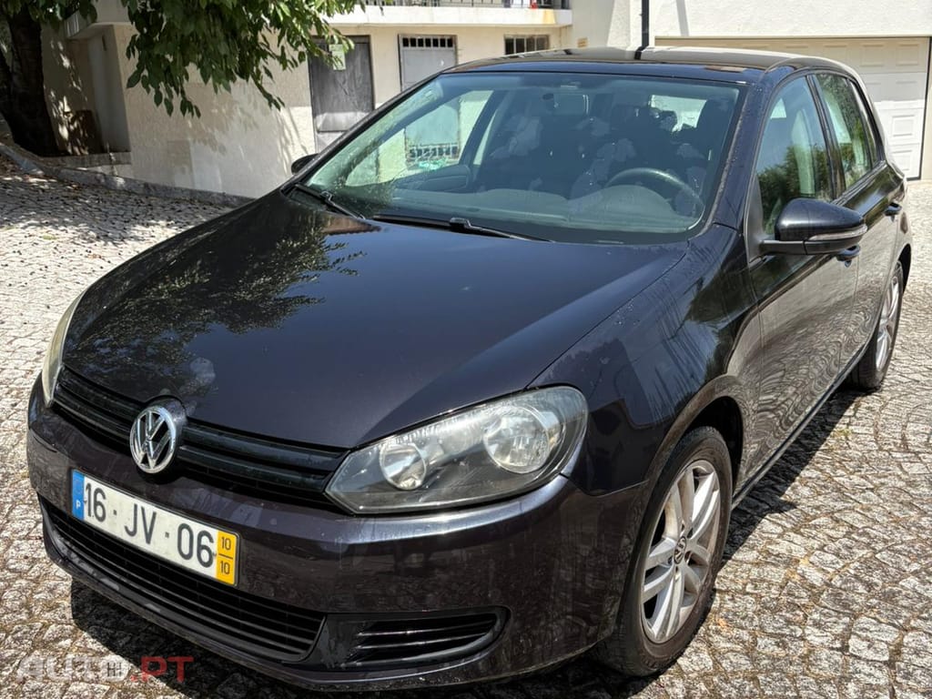 Volkswagen Golf VI