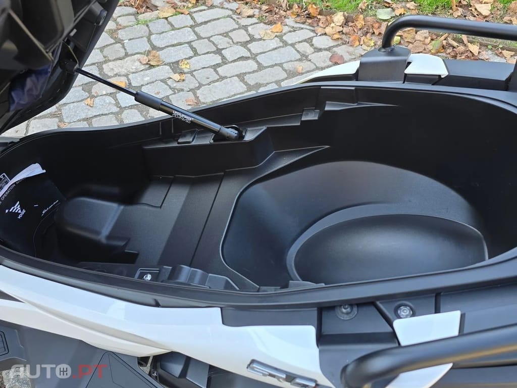 Voge SR4 Max T Gasolina