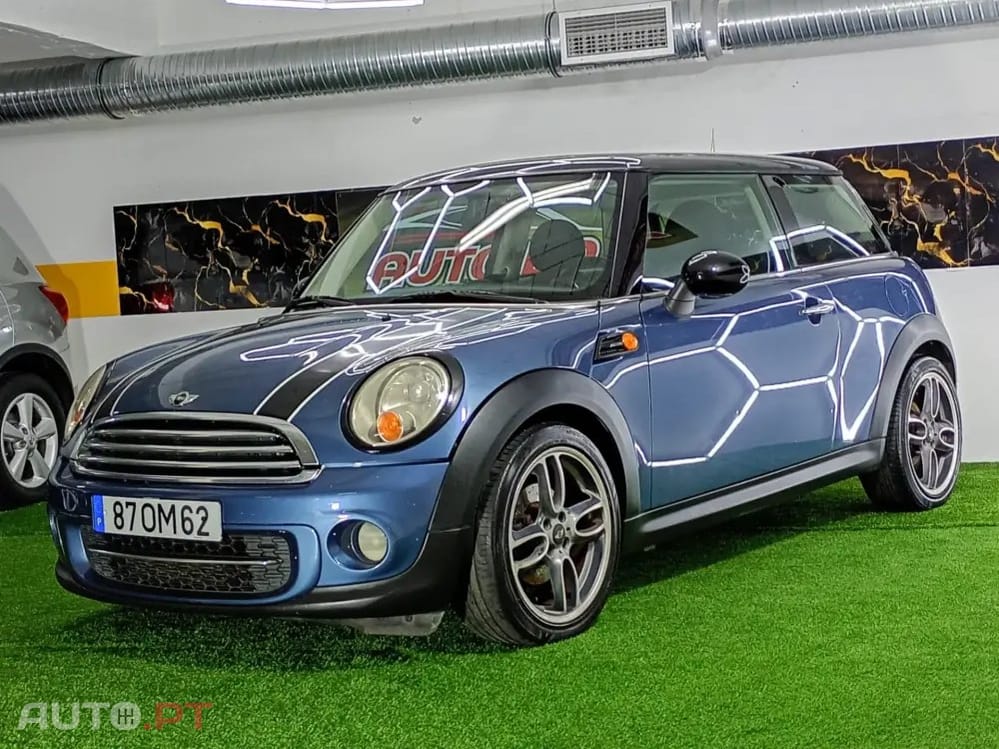 MINI Cooper Cooper D