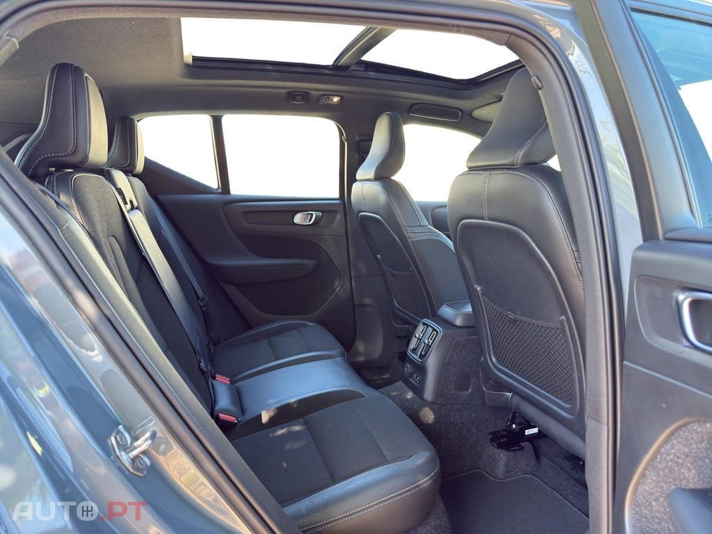 Volvo XC40 1.5 T5 PHEV Momentum Plus