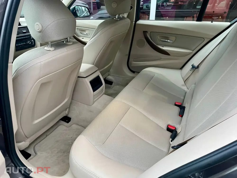 BMW 328 i Modern Line