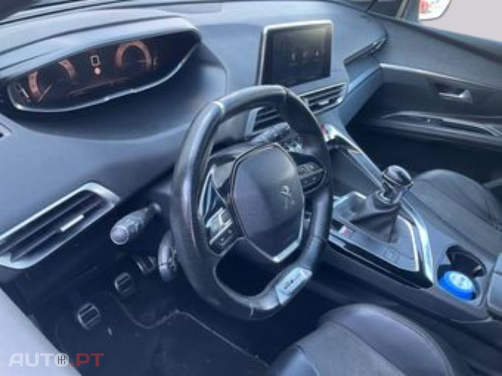 Peugeot 5008 GT