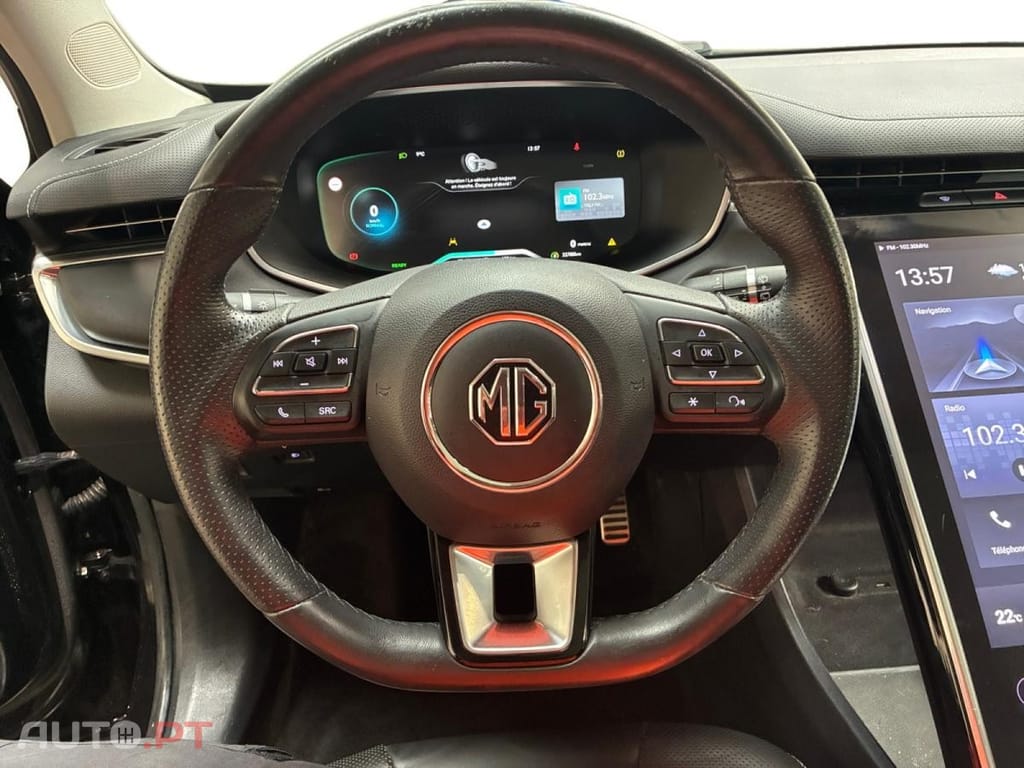 MG Marvel R EV Luxury 2WD