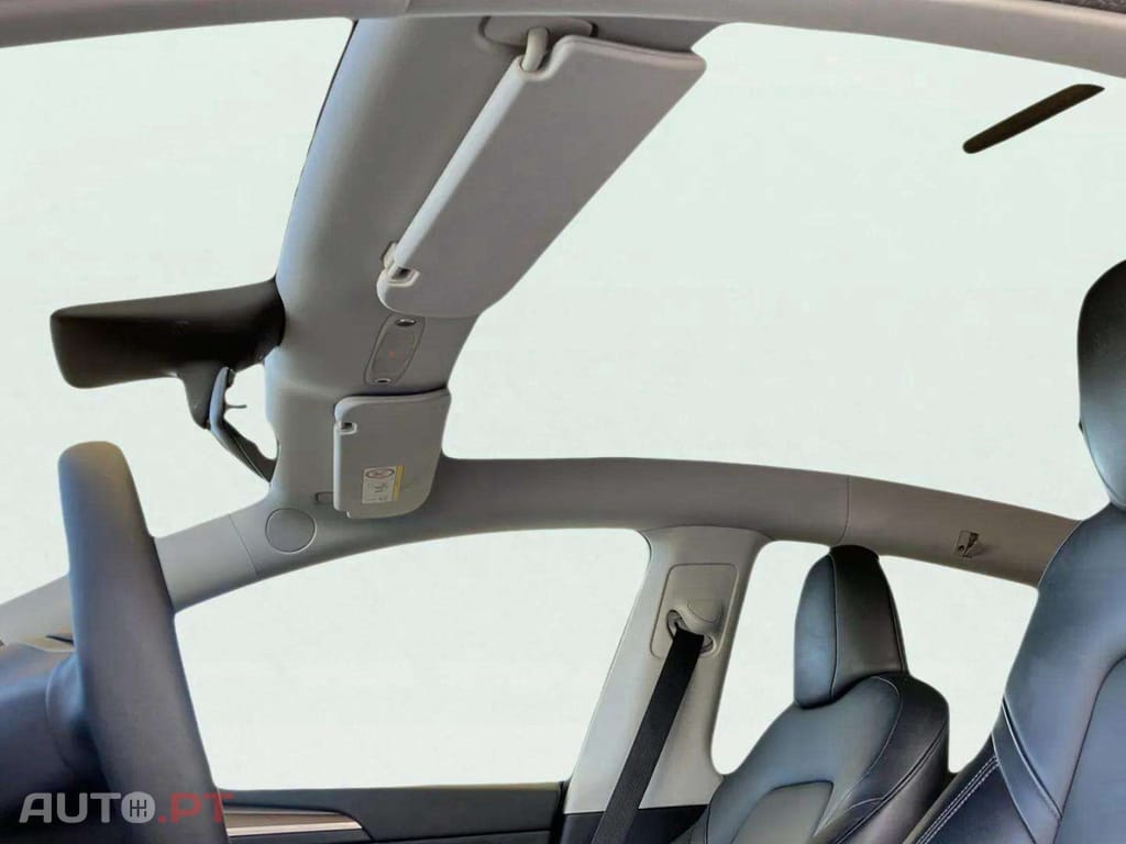 Tesla Model Y Tração Traseira