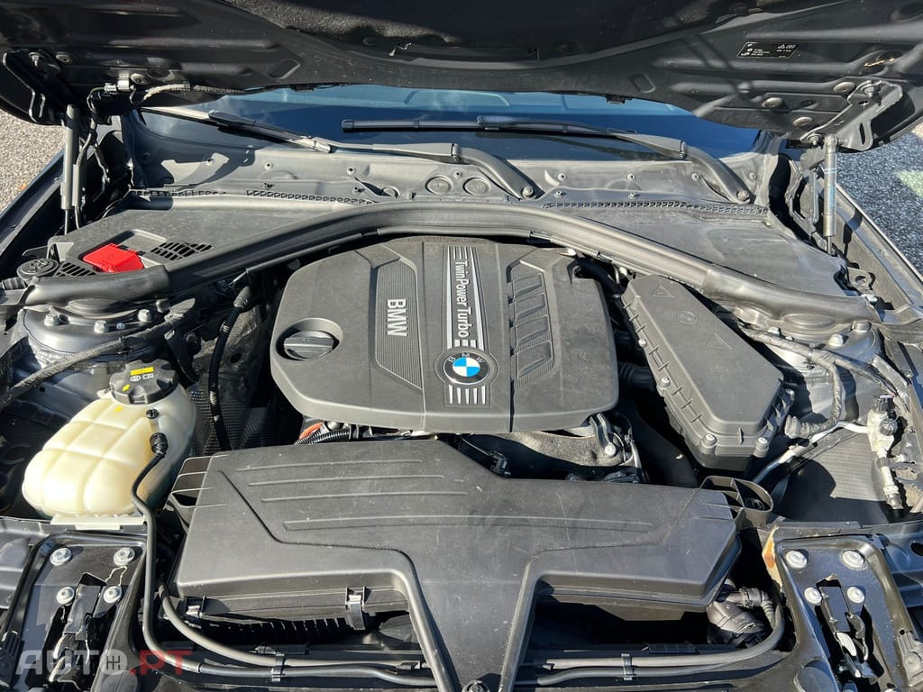 BMW 320 d Line Sport Auto
