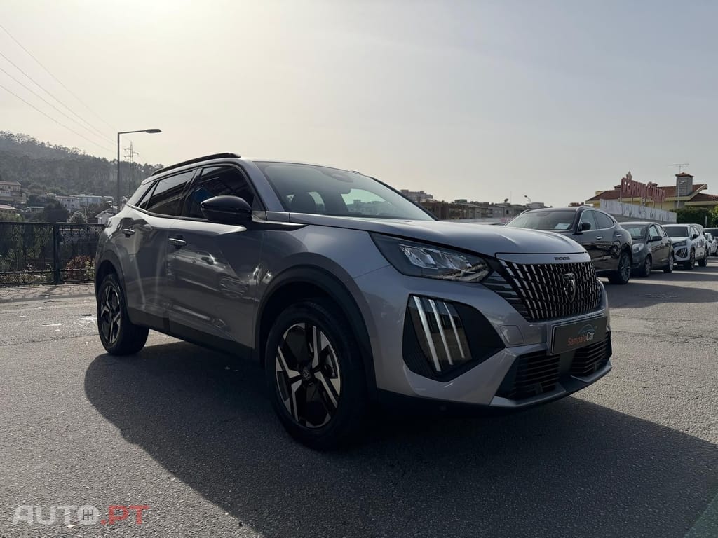 Peugeot 2008 1.2 Hybrid Allure e-DCS6