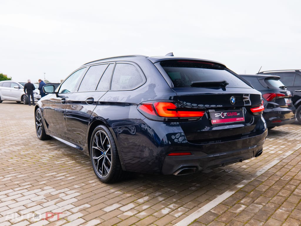 BMW 520 d Pack Desportivo M Auto