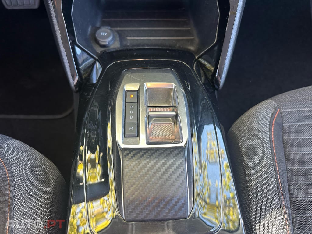 Peugeot 208 1.2 PureTech Allure Pack EAT8