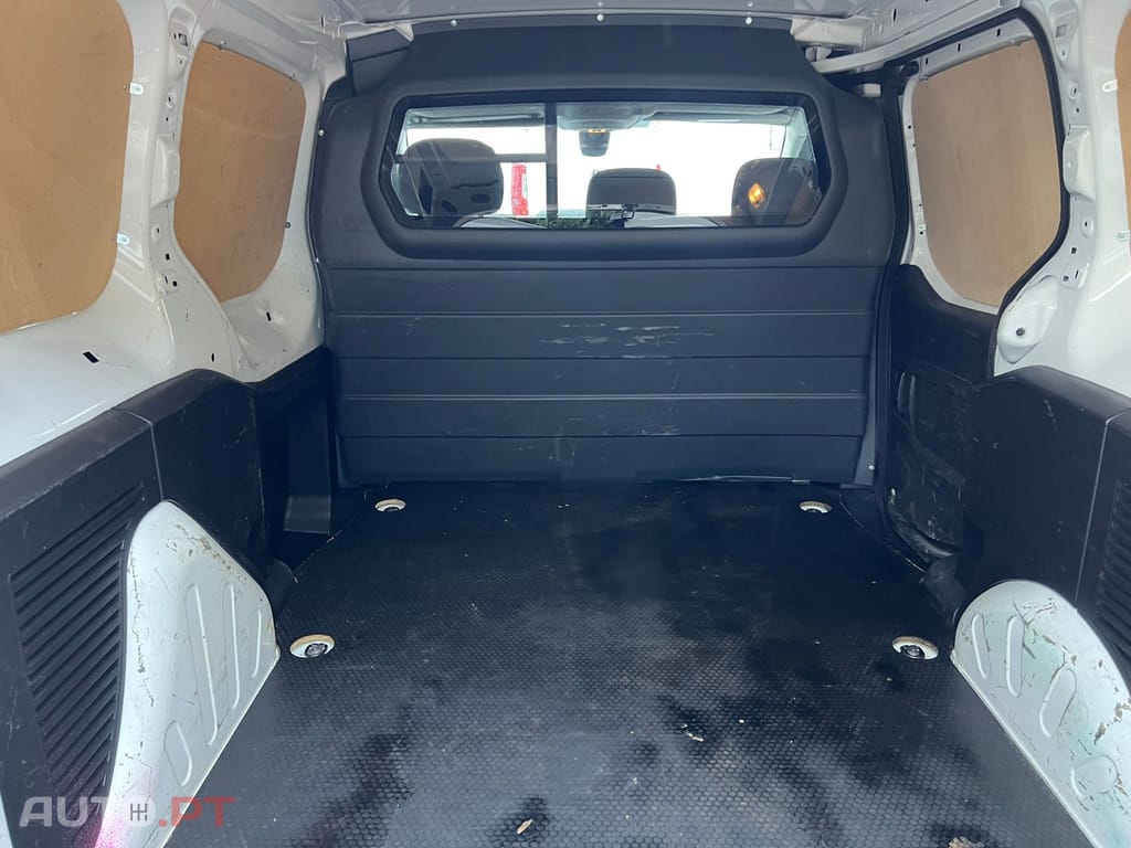 Citroen Berlingo HDI EAT8
