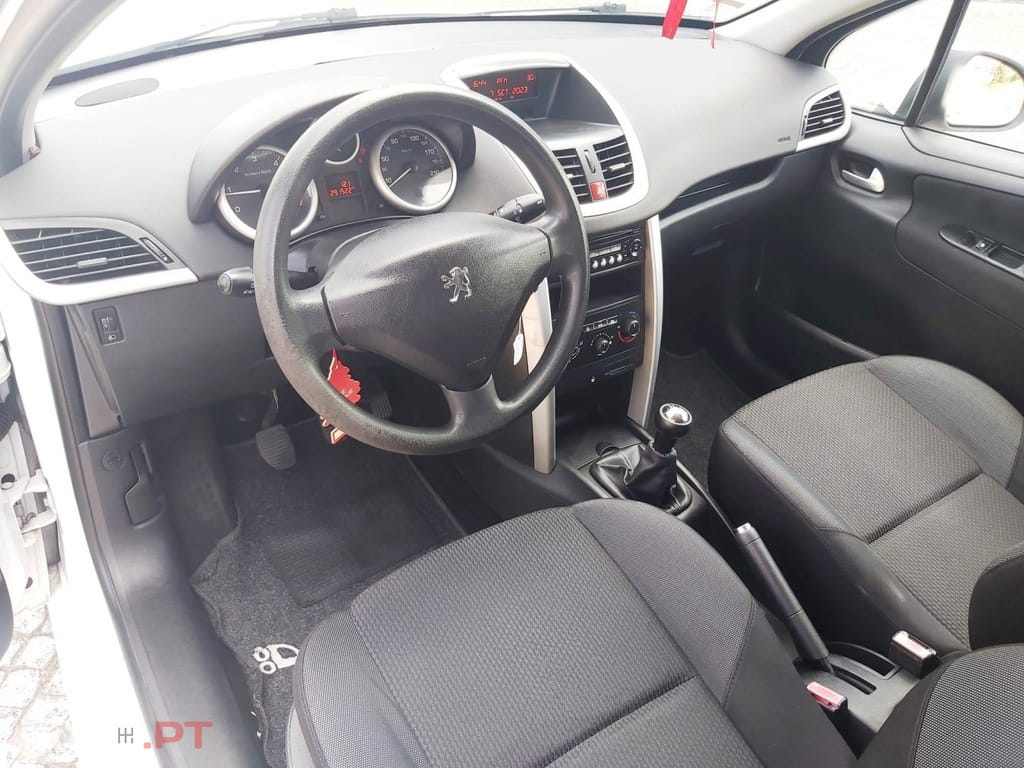 Peugeot 207 1.4 HDI PACK CLIM