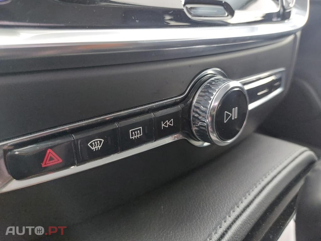 Volvo V60 2.0 T6 AWD TE Inscription Expression