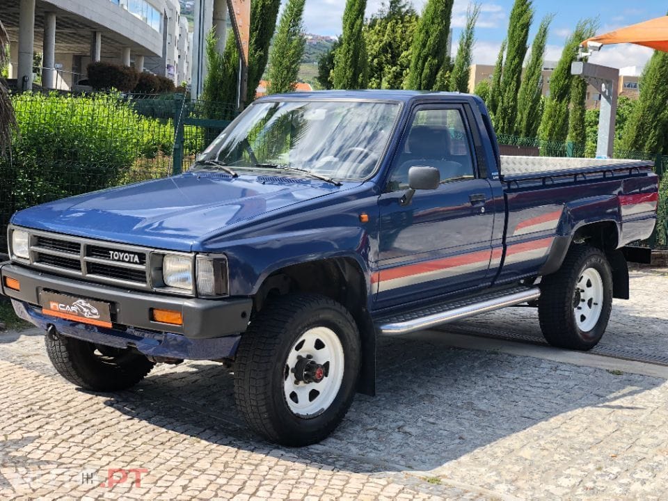 Toyota Hilux 2.5