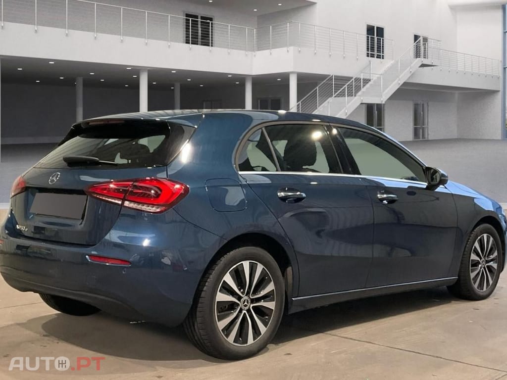 Mercedes-Benz A 250 e Style Plus