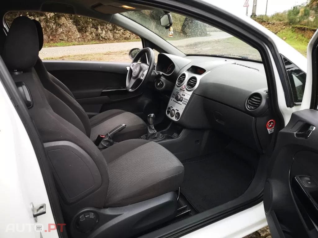 Opel Corsa 1.3 CDTi Enjoy EcoFLEX