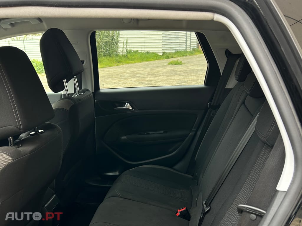 Peugeot 308 SW 1.6 BlueHDI Style