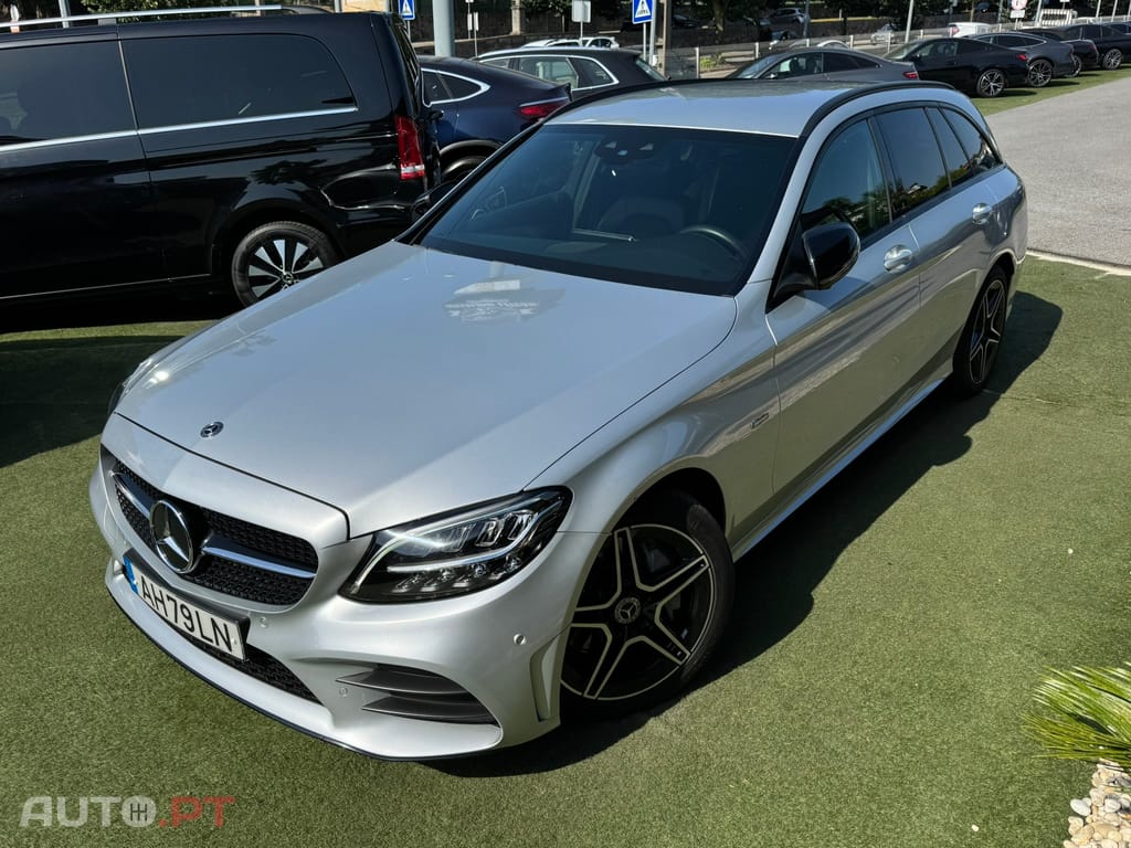 Mercedes-Benz C 300 de AMG Line
