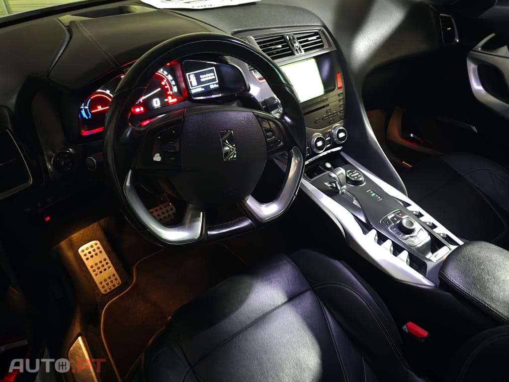 Citroen DS5 2.0 HDi Hybrid4 Sport Chic CMP6
