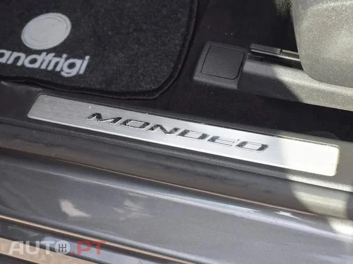 Ford Mondeo SW 2.0 TDCi Titanium