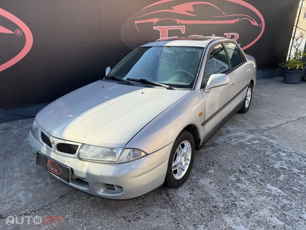 Mitsubishi Carisma Sedan 1.9 TD GLS