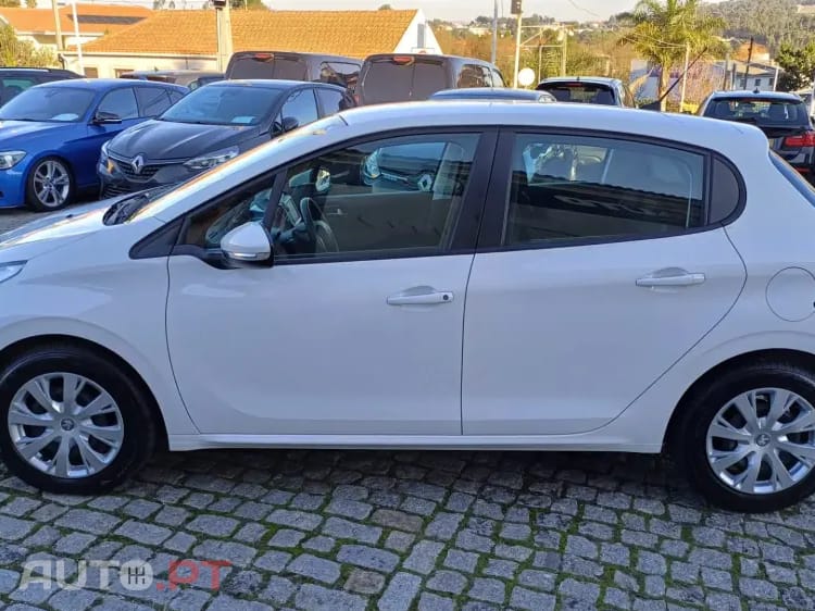 Peugeot 208 1.2 PureTech Active