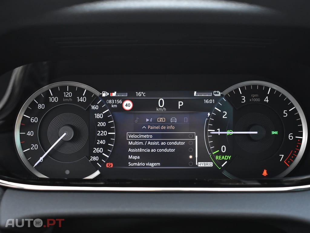 Land Rover Evoque 1.5 P300e AWD R-Dynamic SE Auto