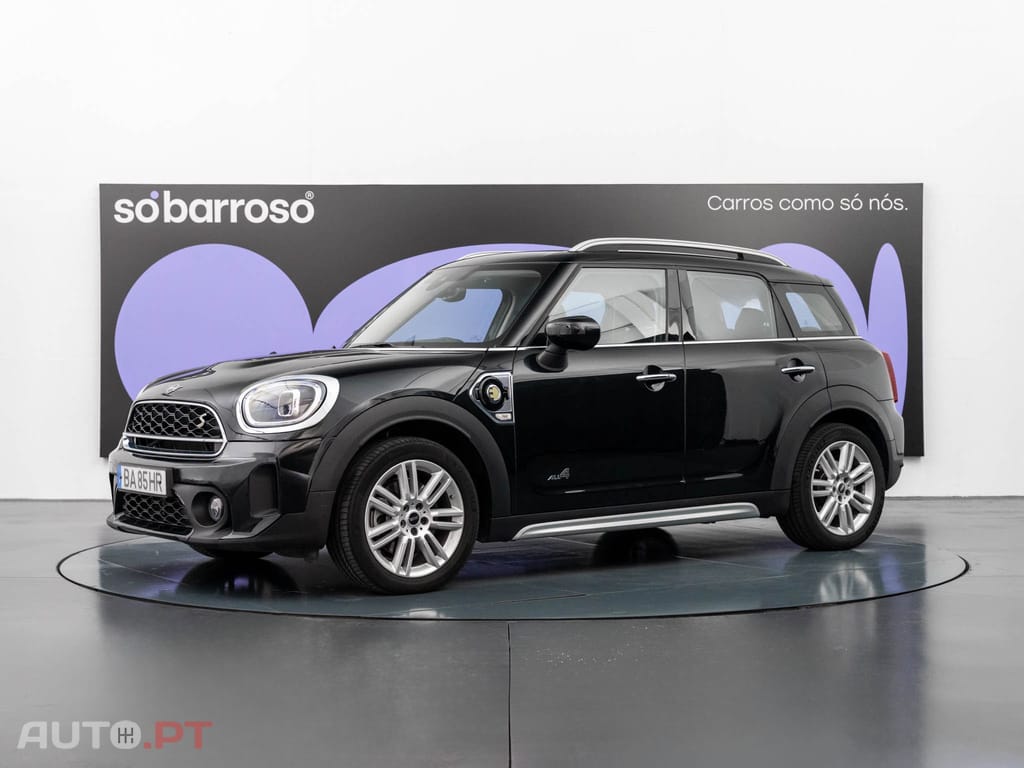 MINI Countryman Cooper SE Premium Essential Auto