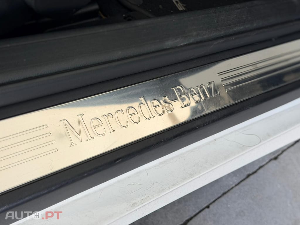 Mercedes-Benz E 250 d Coupé 9G-Tronic