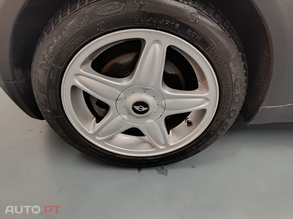 MINI Cooper 1.4i