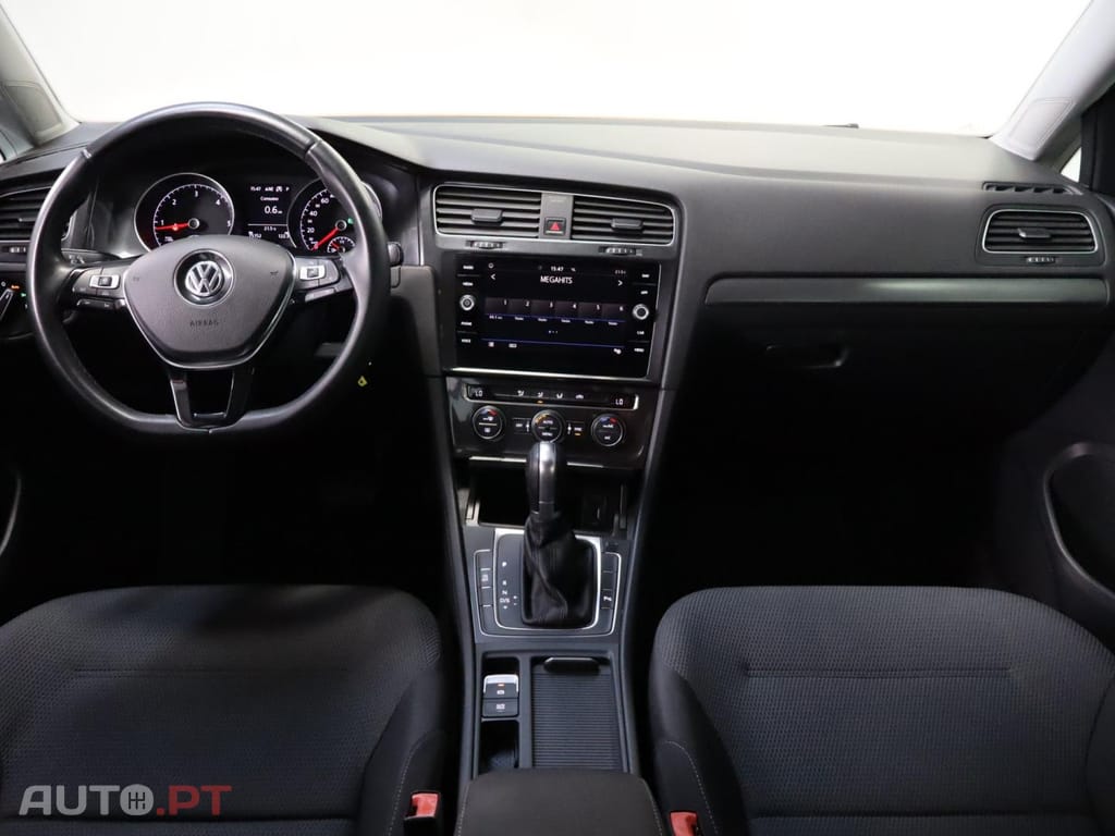 Volkswagen Golf 1.6 TDI  Confortline DSG Variant