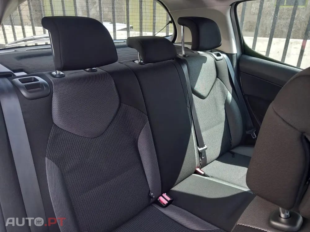 Peugeot 308 1.6 HDi Executive
