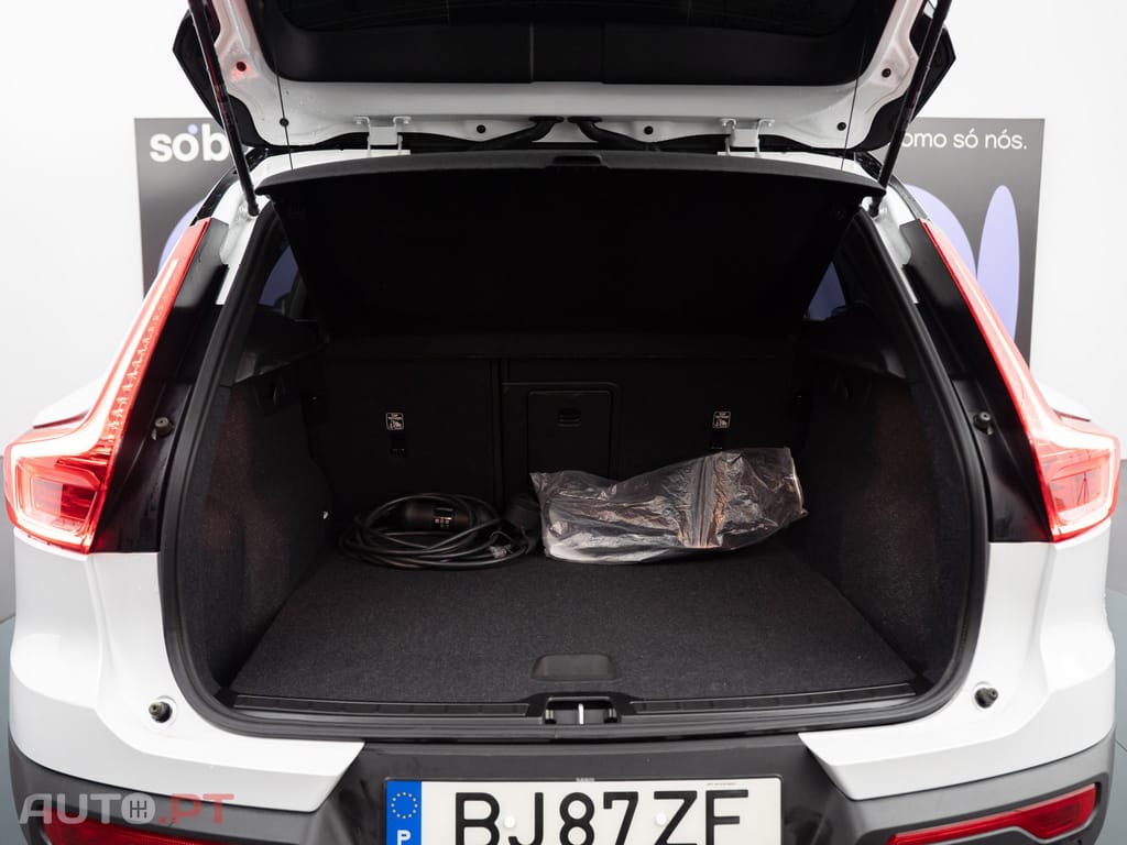 Volvo XC40 Recharge Extended Range Core