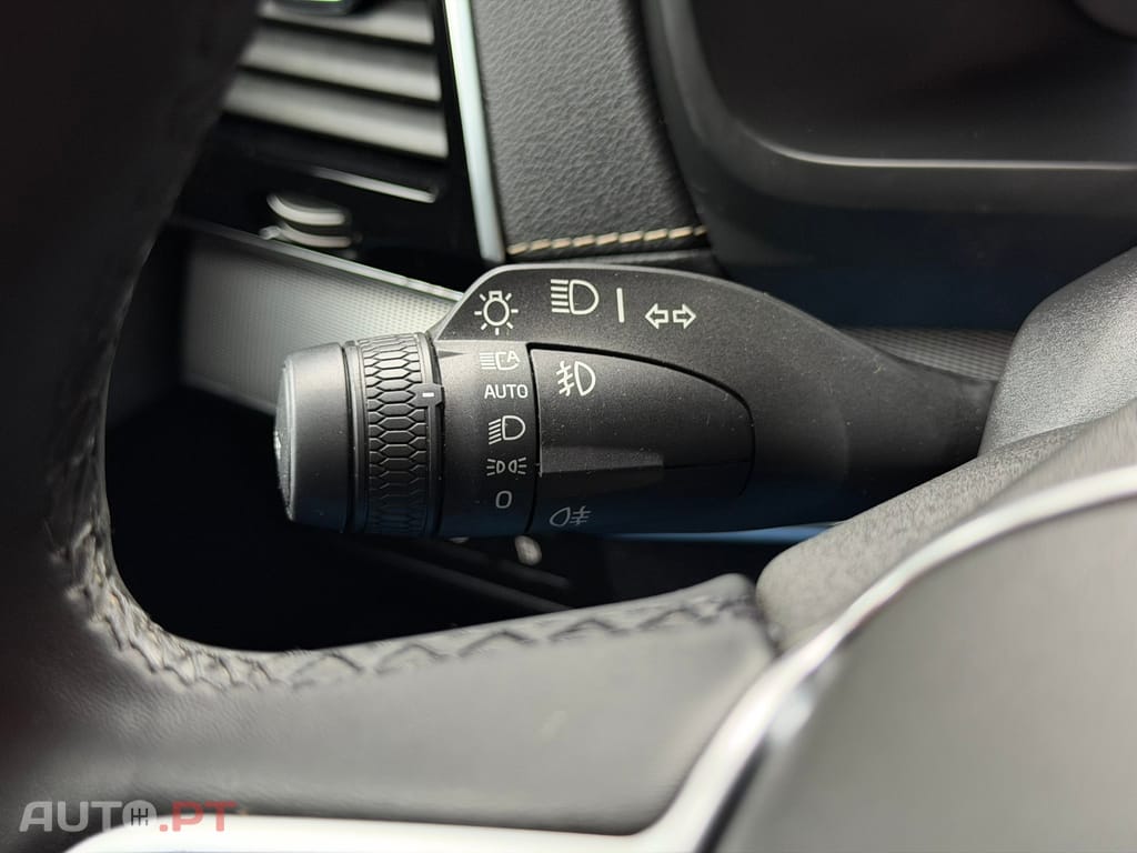 Volvo XC90 2.0 T8 PHEV R-Design AWD