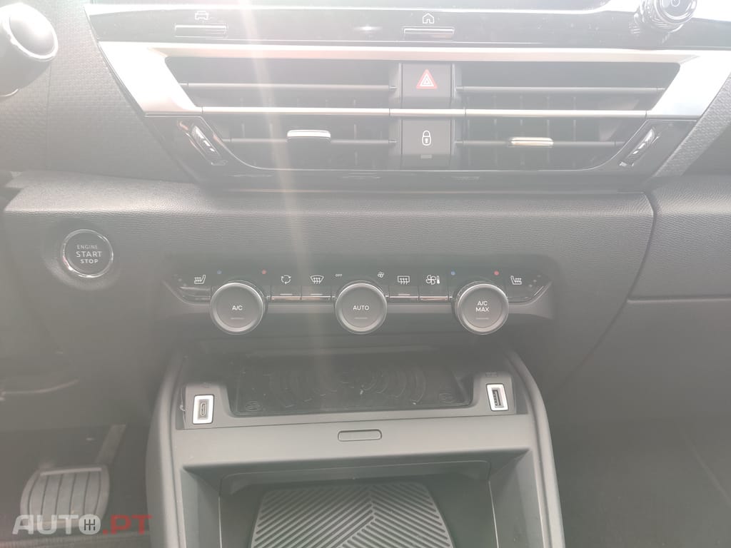 Citroen e-C4 SHINE PACK