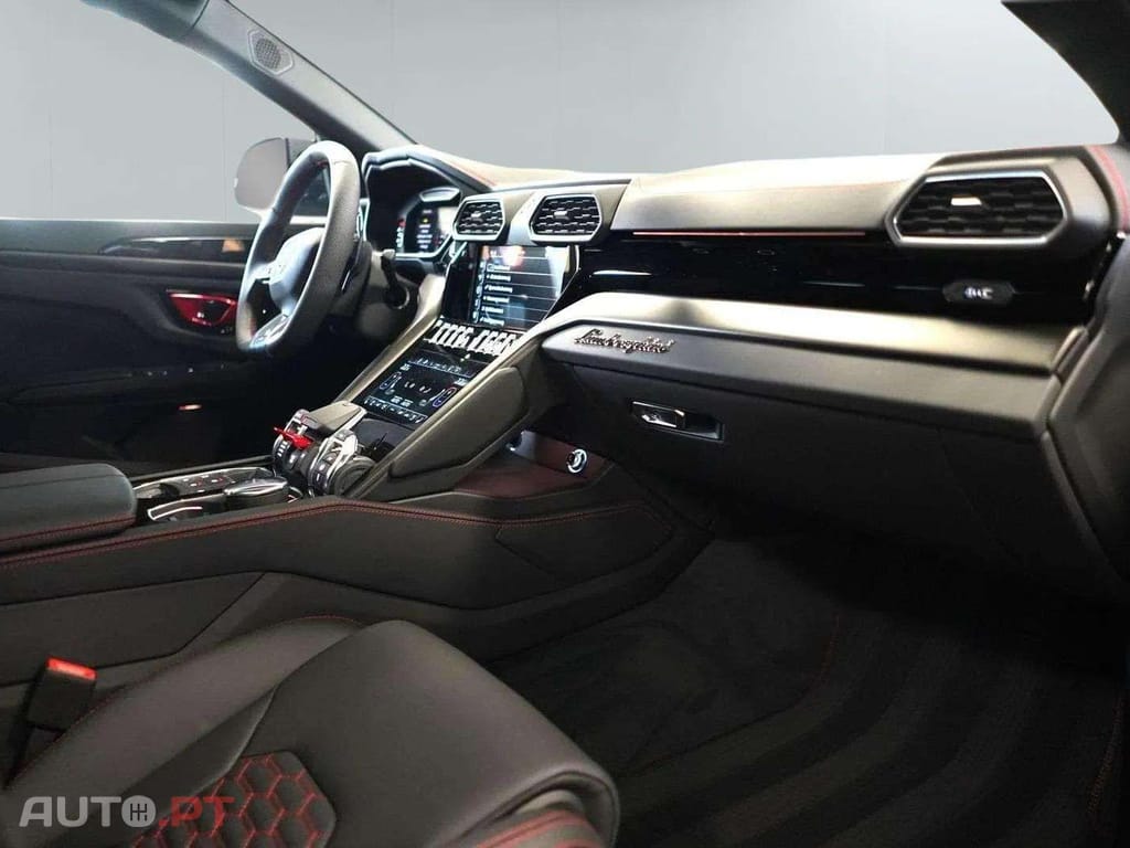 Lamborghini Urus S B&O PANO HUD