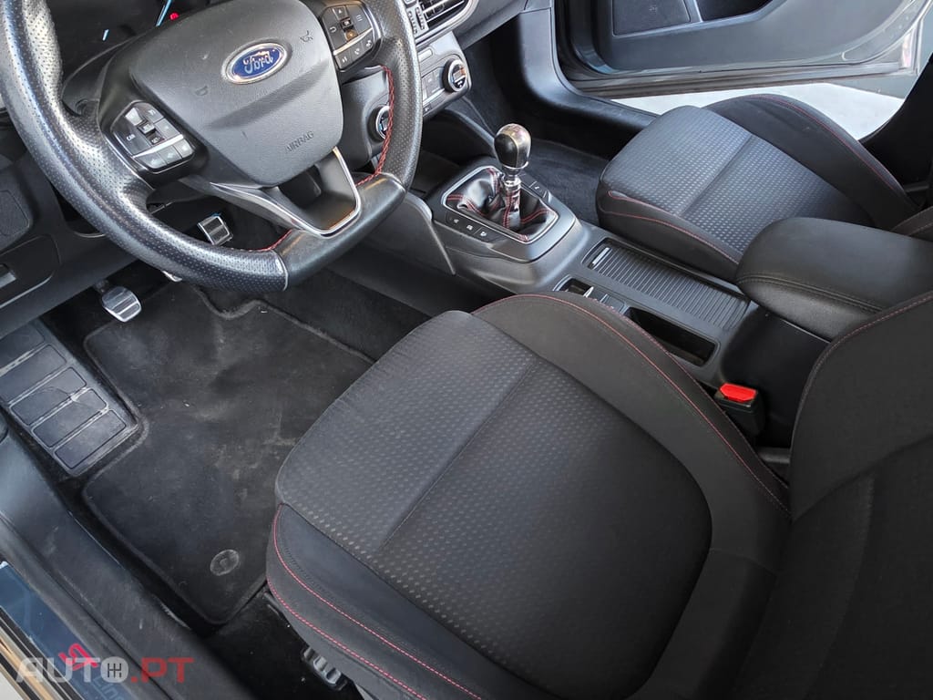 Ford Focus SW Mk4 1.5 Diesel ST-Line