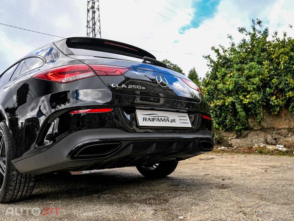 Mercedes-Benz CLA 250 e AMG Line