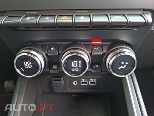 Renault Clio TCe 100 Bi-Fuel Techno