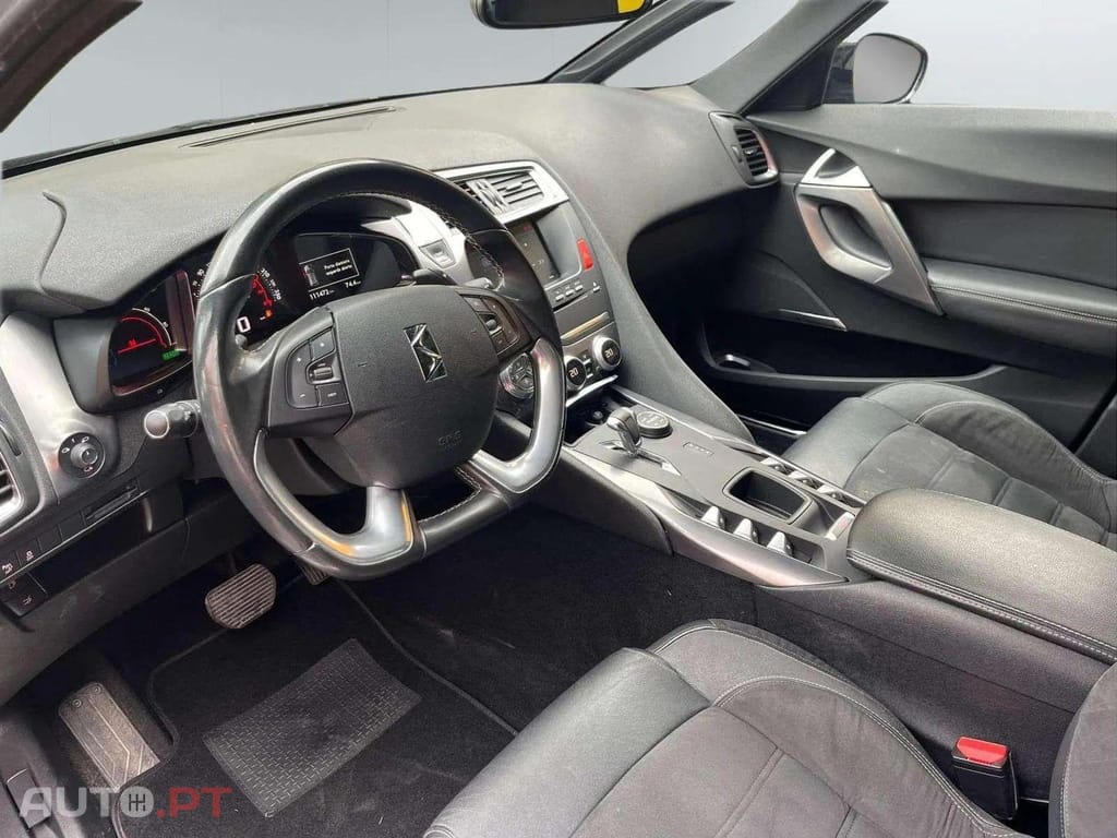 DS DS5  2.0 HDi Hybrid4 Business Class