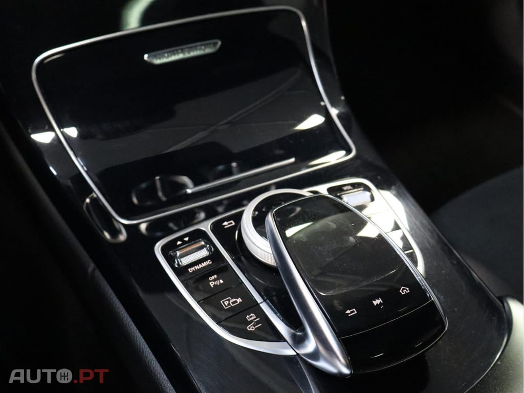 Mercedes-Benz C 300 de AMG